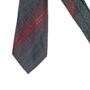 Kenneth Cole Reaction Silk Tie Men’s 61” Black Red Geometric Preppy Classic New